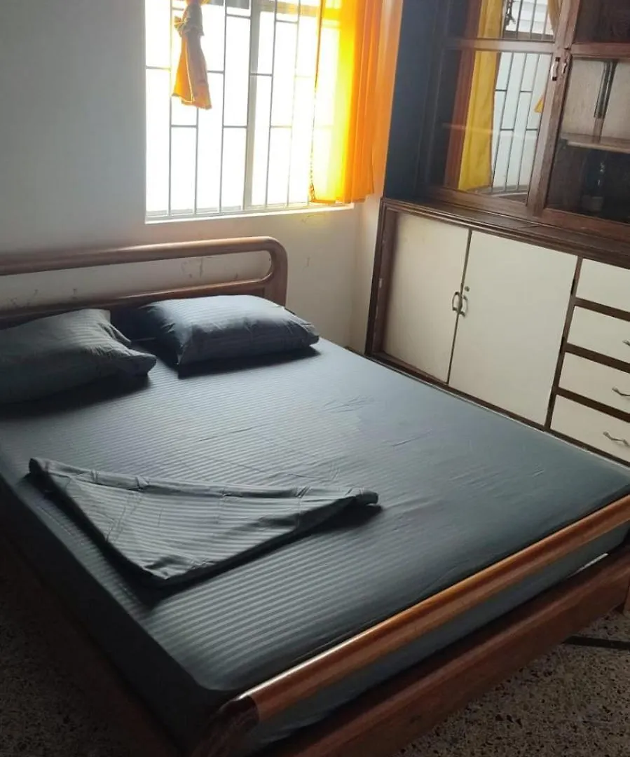 Casa Almarita Laureles - Estadio Albergue Medellín Hostal