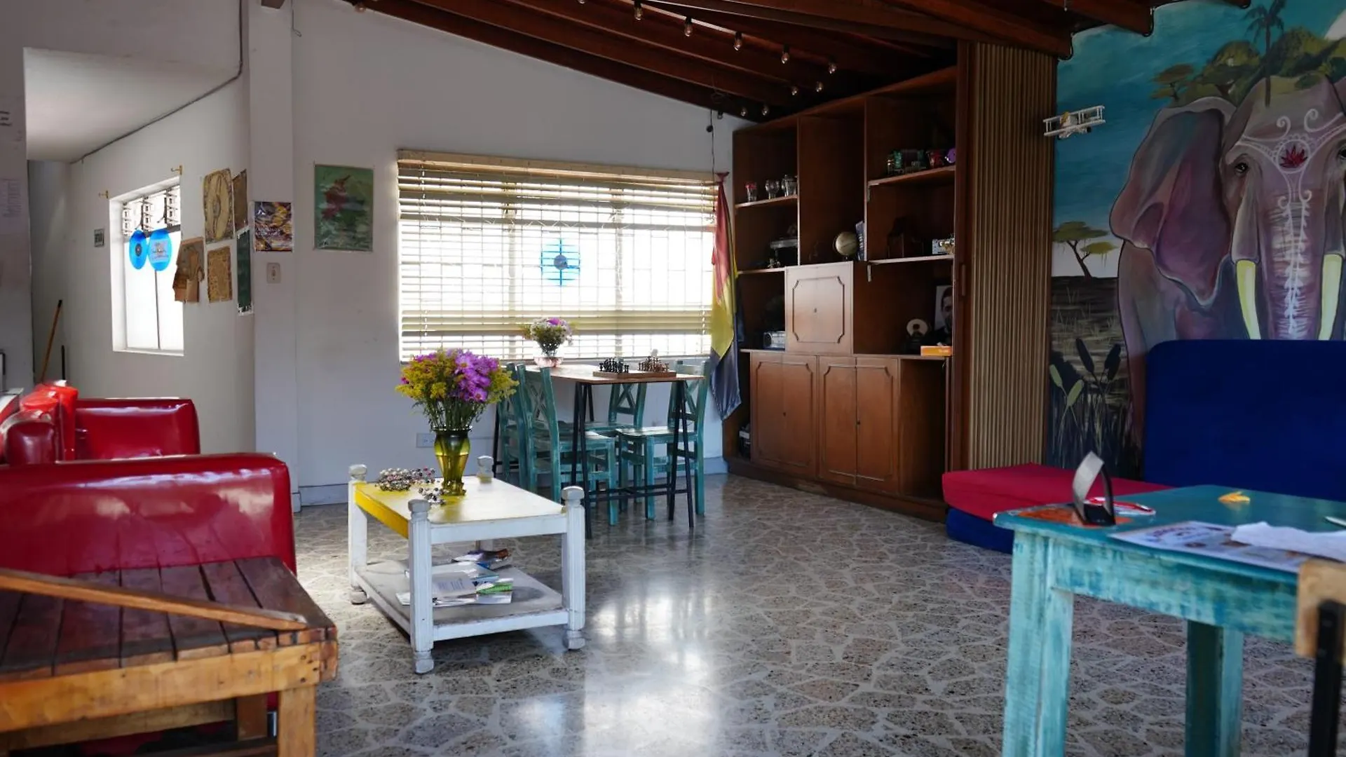 Casa Almarita Laureles - Estadio Albergue Medellín