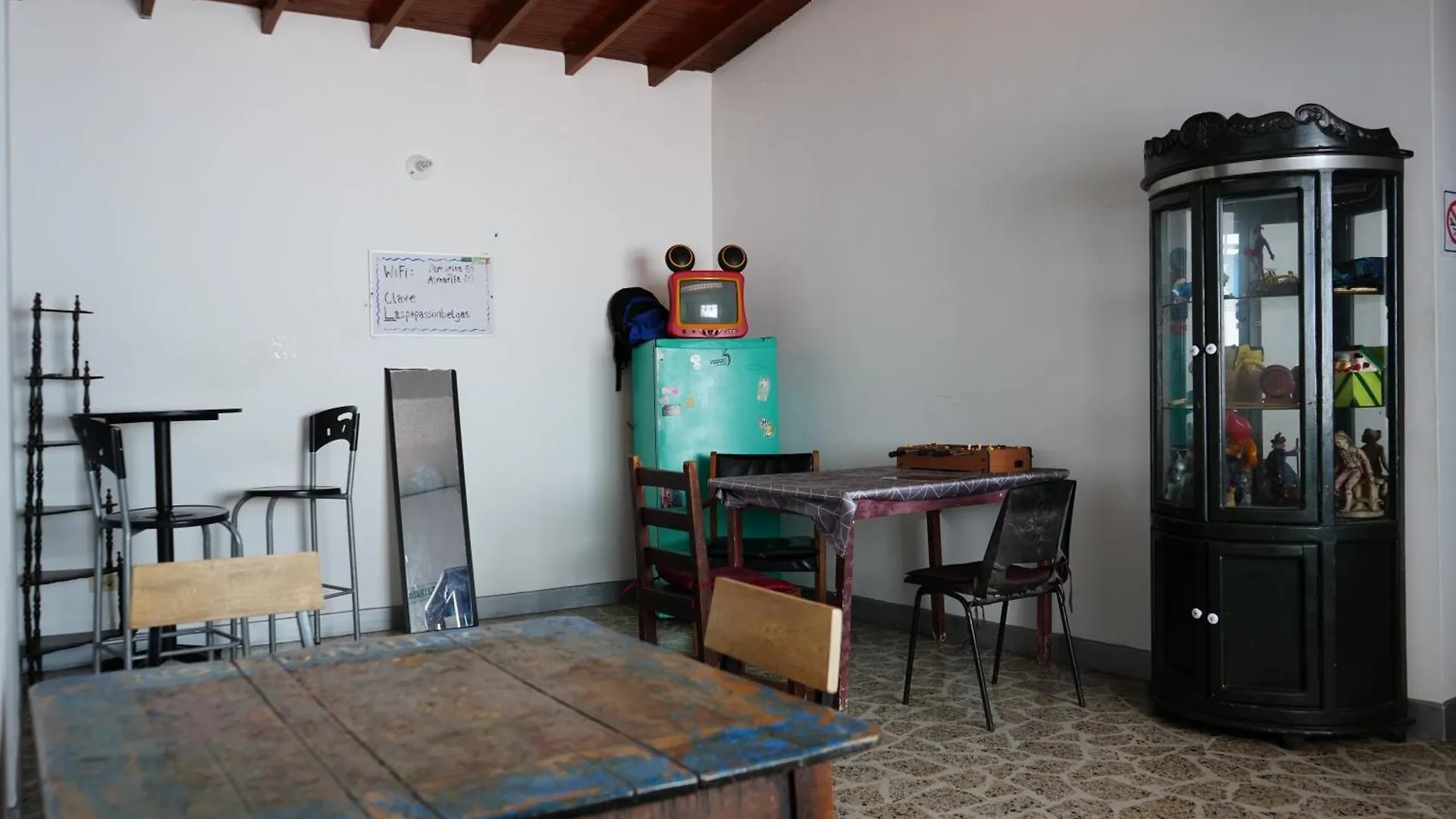 Hostal Casa Almarita Laureles - Estadio Albergue Medellín