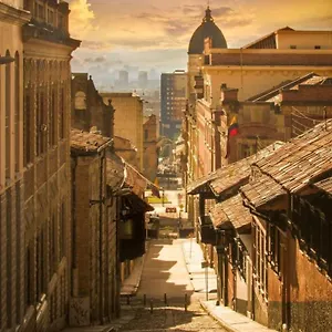 *** Pensión Casa Artistica Candelaria Colombia